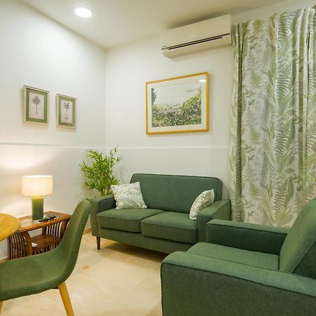 Fantastico 2H+1B Plaza Del Museo Apartment Севиля Екстериор снимка