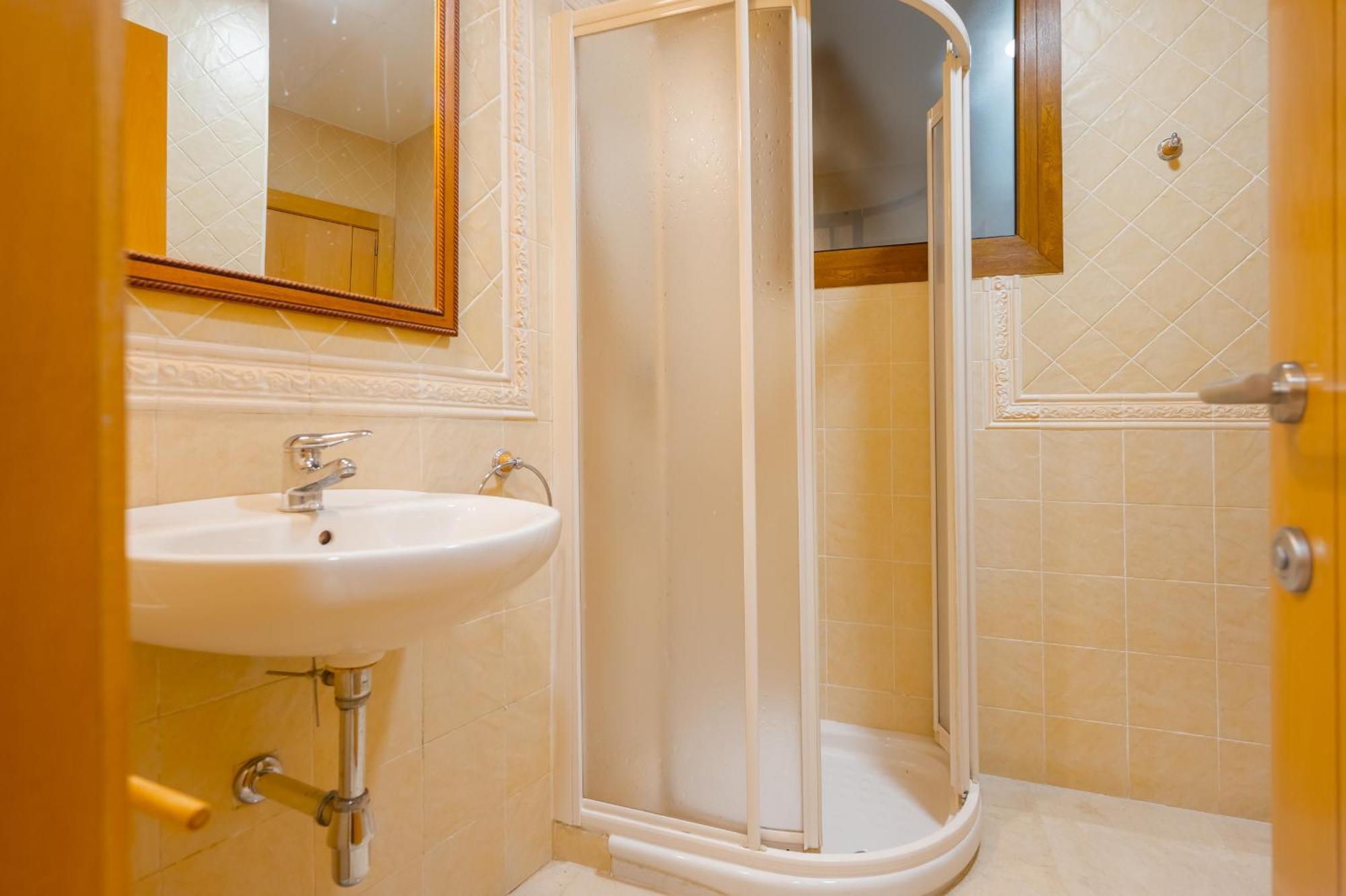 Fantastico 2H+1B Plaza Del Museo Apartment Севиля Екстериор снимка